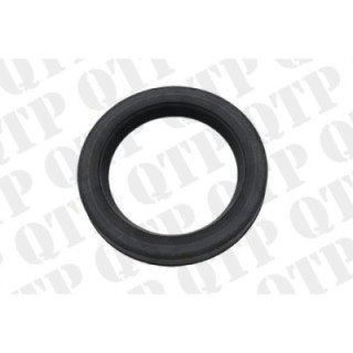 QTP | Transmission Oil Seal John Deere 7020 7030 7M 7J Series